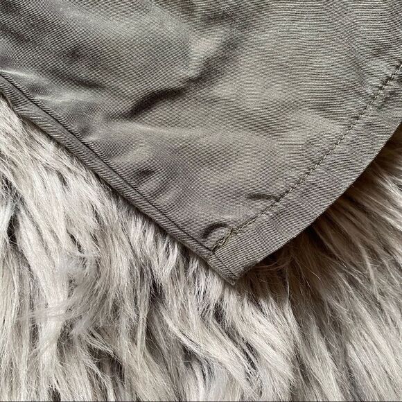 Tilly’s White Fawn Paper Bag Waist Pants, S - Picture 5 of 6